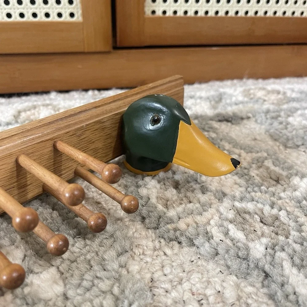 Vtg 50s Drake Mallard Duck Wooden Tie Rack 24 Pegs Handmade Cabin Hunting Rustic